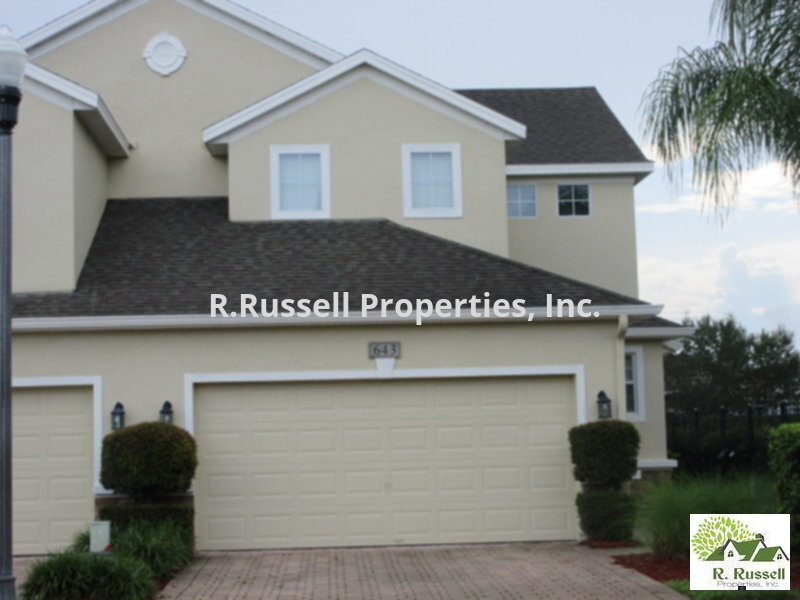 Foto principal - Avalon Park townhouse - 4 bedroom 2.5 bath...