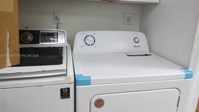 Foto del edificio - 7115 SW 111th Pl