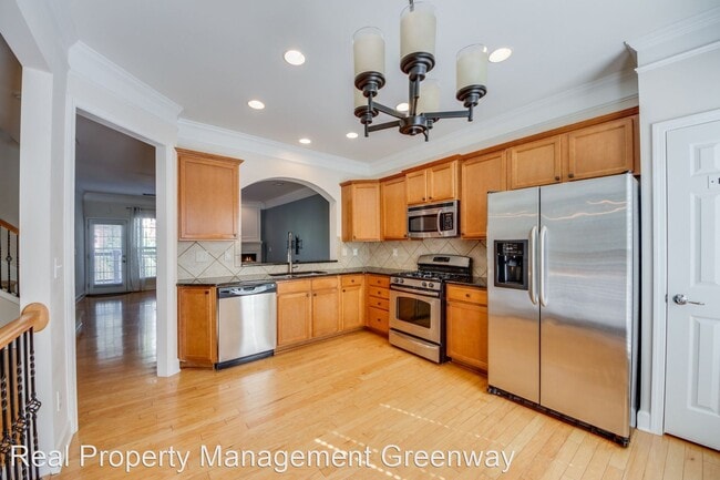 Building Photo - 3 br, 3.5 bath House - 2317 Limehurst Dr NE