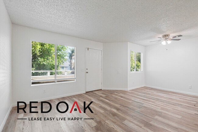 Foto del edificio - 1215 D St