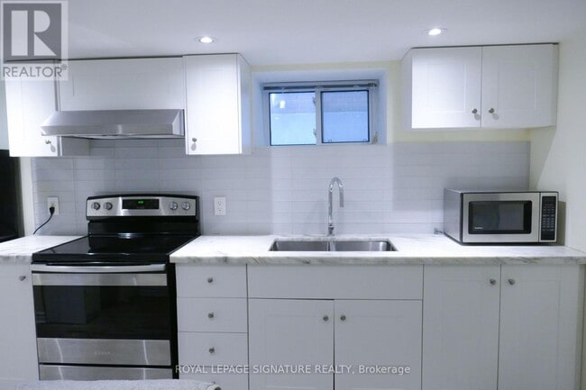 Building Photo - 47 Boon Ave