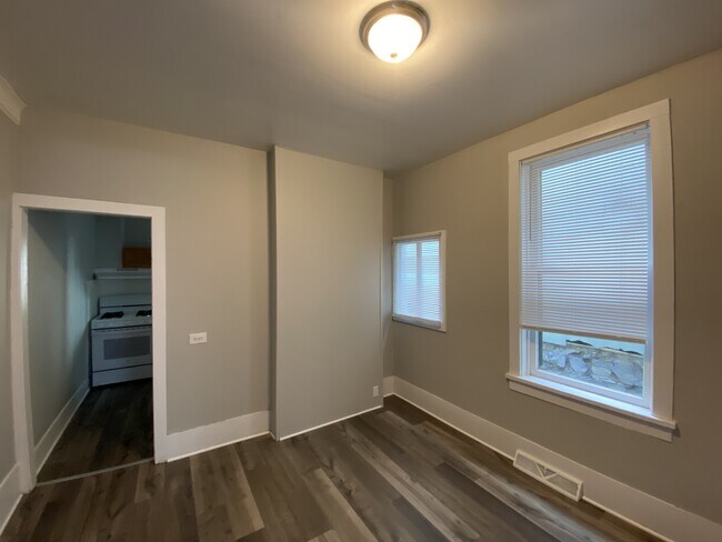Building Photo - 351 Swatara St