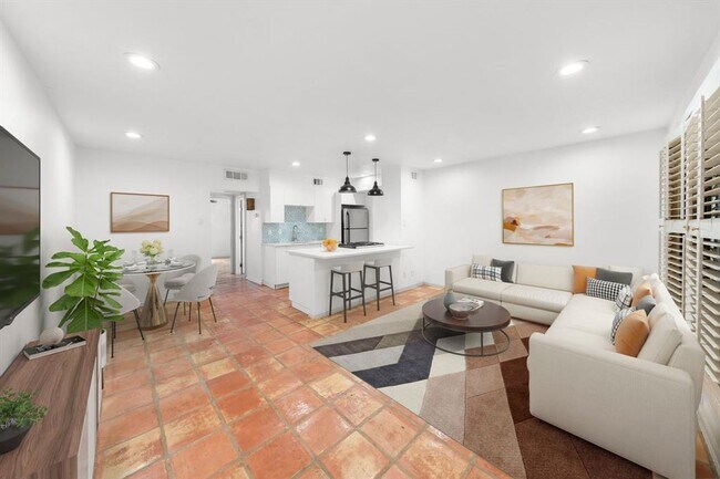 Foto del edificio - 505 W 7th St