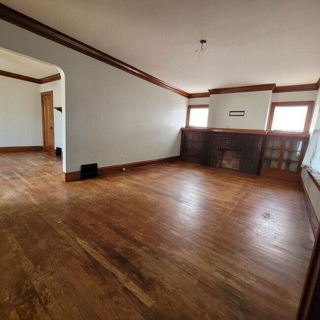 Foto del edificio - 5273 Pearl Rd