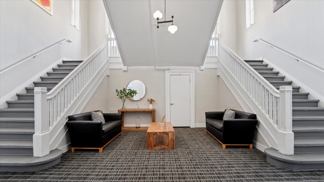 Photo - 4635 E Thompson St Apartment