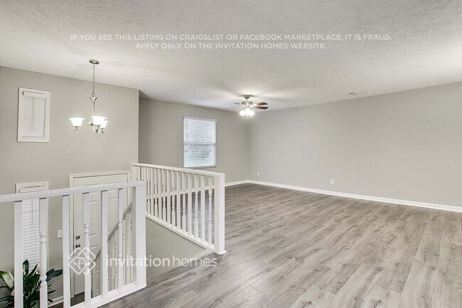 Building Photo - 6165 Queens Rd