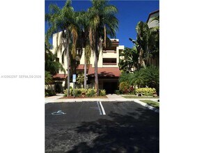 Building Photo - 12455 SW 93rd Terrace