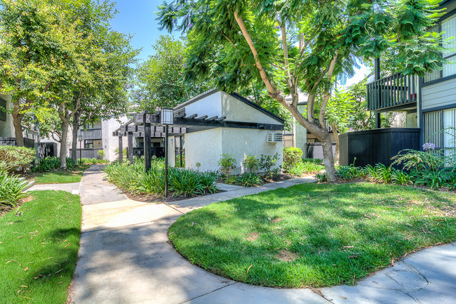 Building Photo - Park Mesa Villas