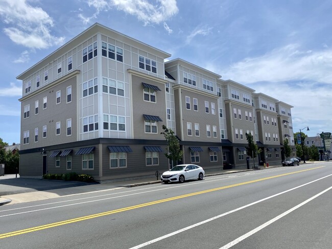 Foto del edificio - Burnham Apartment Homes