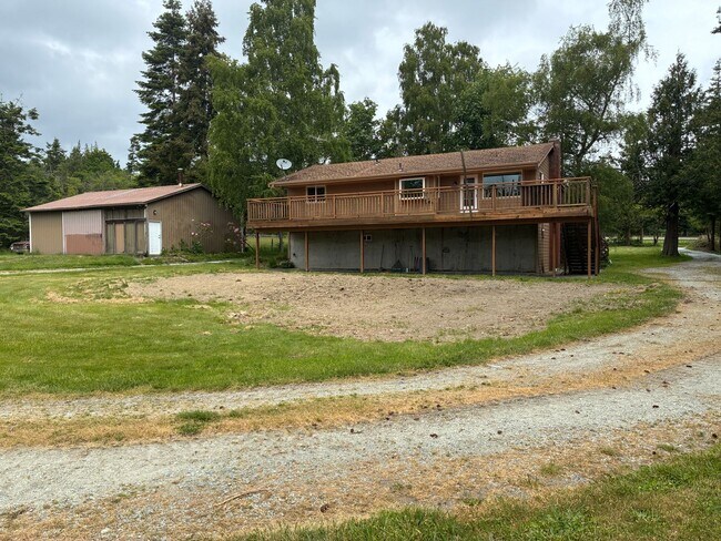 Building Photo - 7348 Thistle Ln