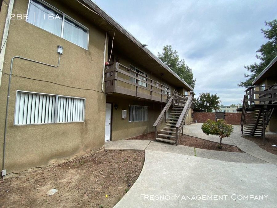 Primary Photo - 2 Bed 1 Bath Apartment Near Manchester Mall!