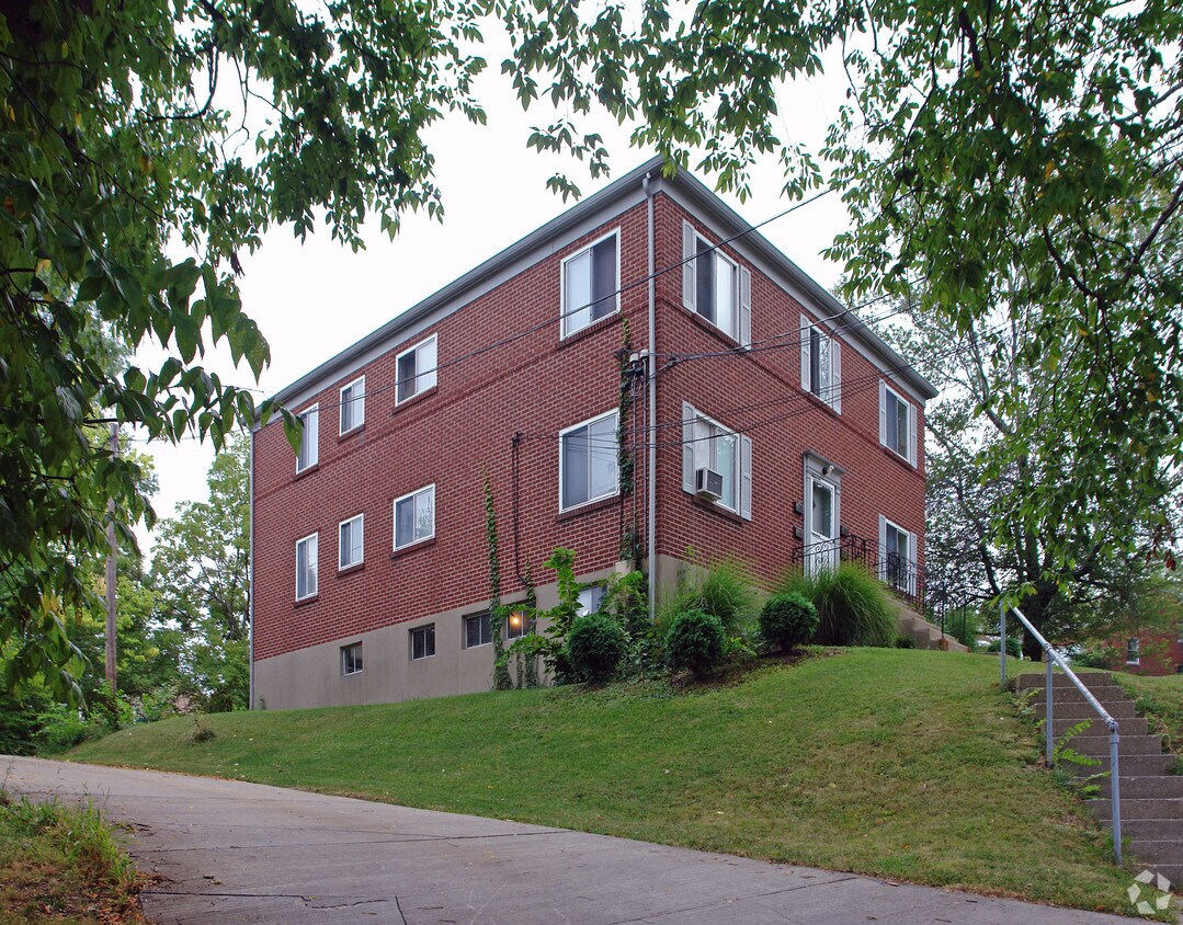 Building Photo - 612 Arlington Rd