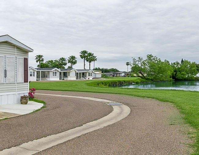 Building Photo - Sunshine RV Resort