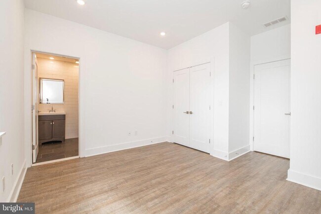 Foto del edificio - 1206 N 7th St