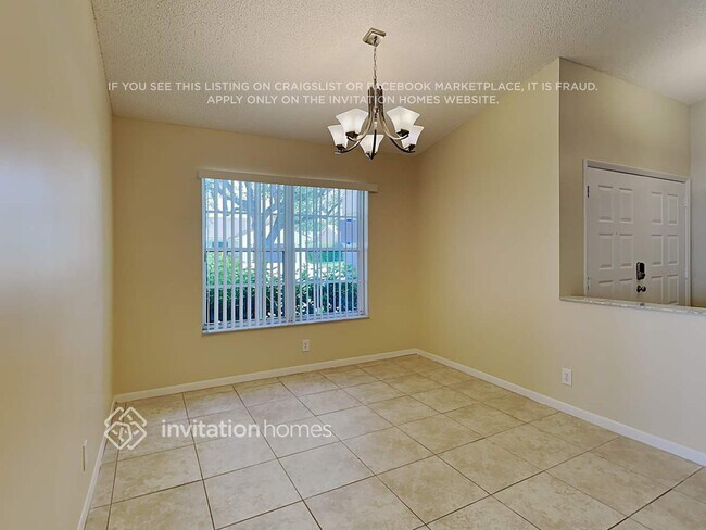 Foto del edificio - 19330 NW 3rd St