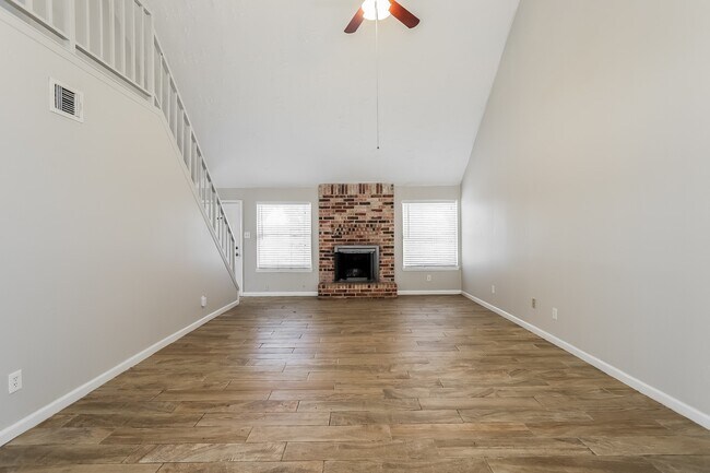 Foto del edificio - 20239 Misty Pines Dr