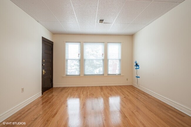 Foto del edificio - 4124 N Campbell Ave
