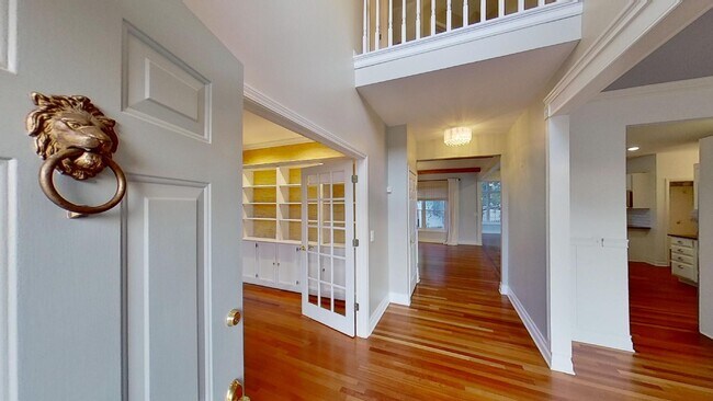 Building Photo - 39W795 Terney Ln