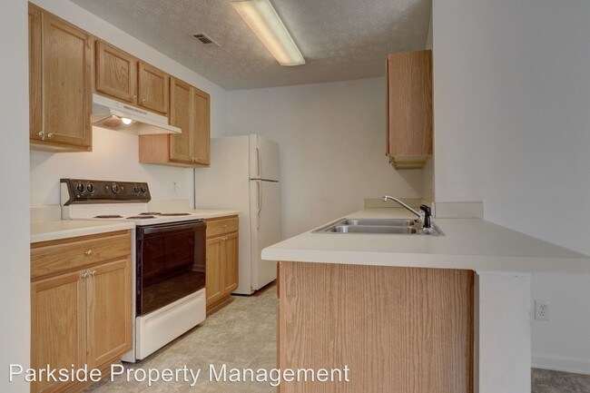 Building Photo - 5737 Strathmoor Manor Cir