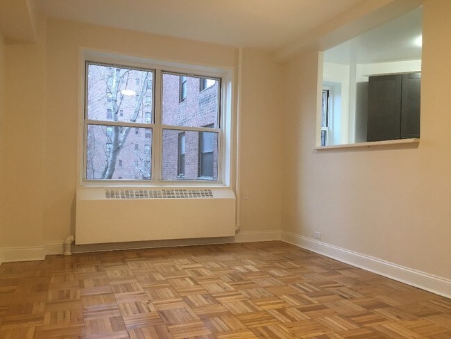 Foto del edificio - 2181 Madison Ave