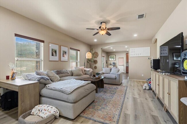 Building Photo - 11828 Hartley Cove