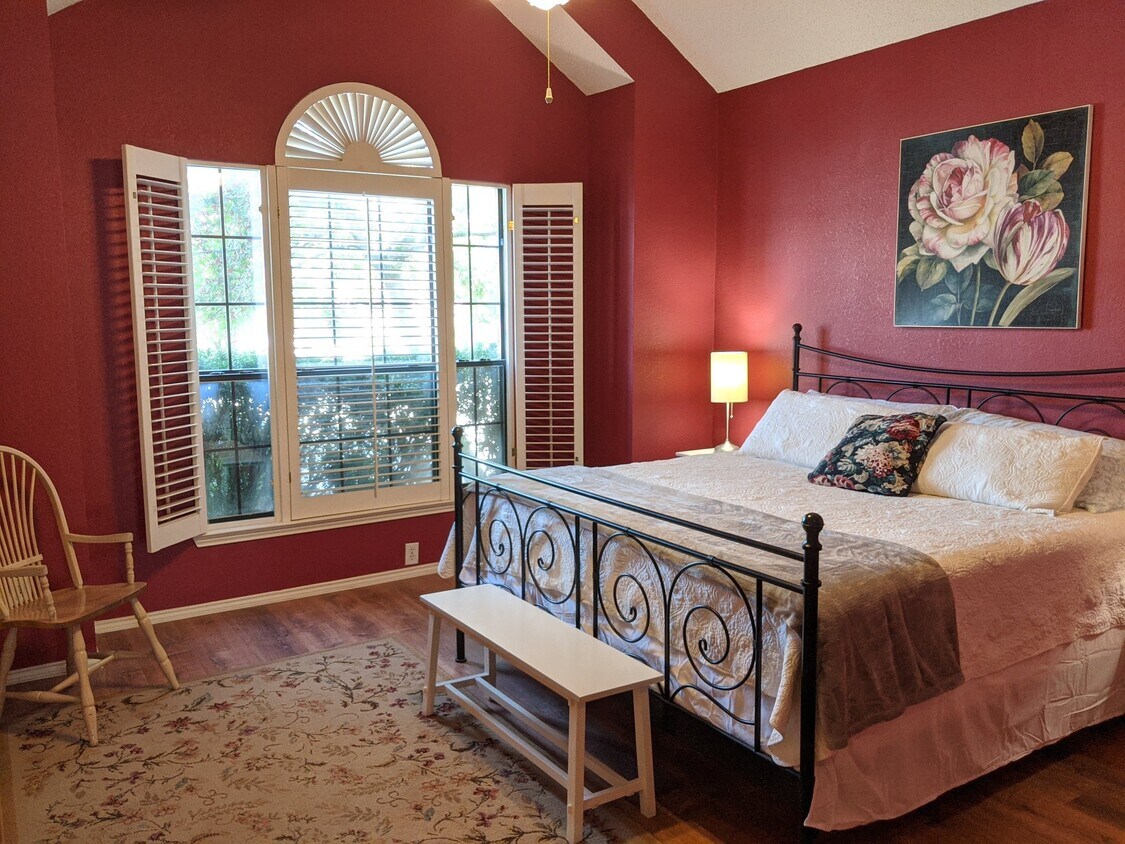 Foto principal - 6024 Lloyd Ct