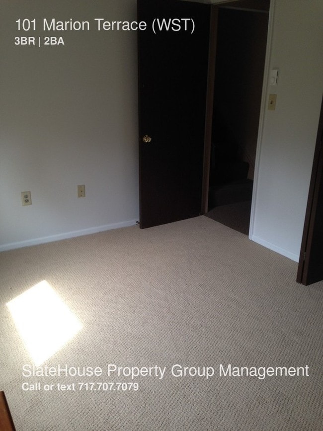 Building Photo - Three Bedroom Split-Level Home!