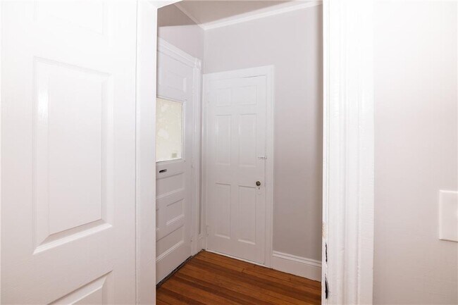 Foto del edificio - 376 Hope St