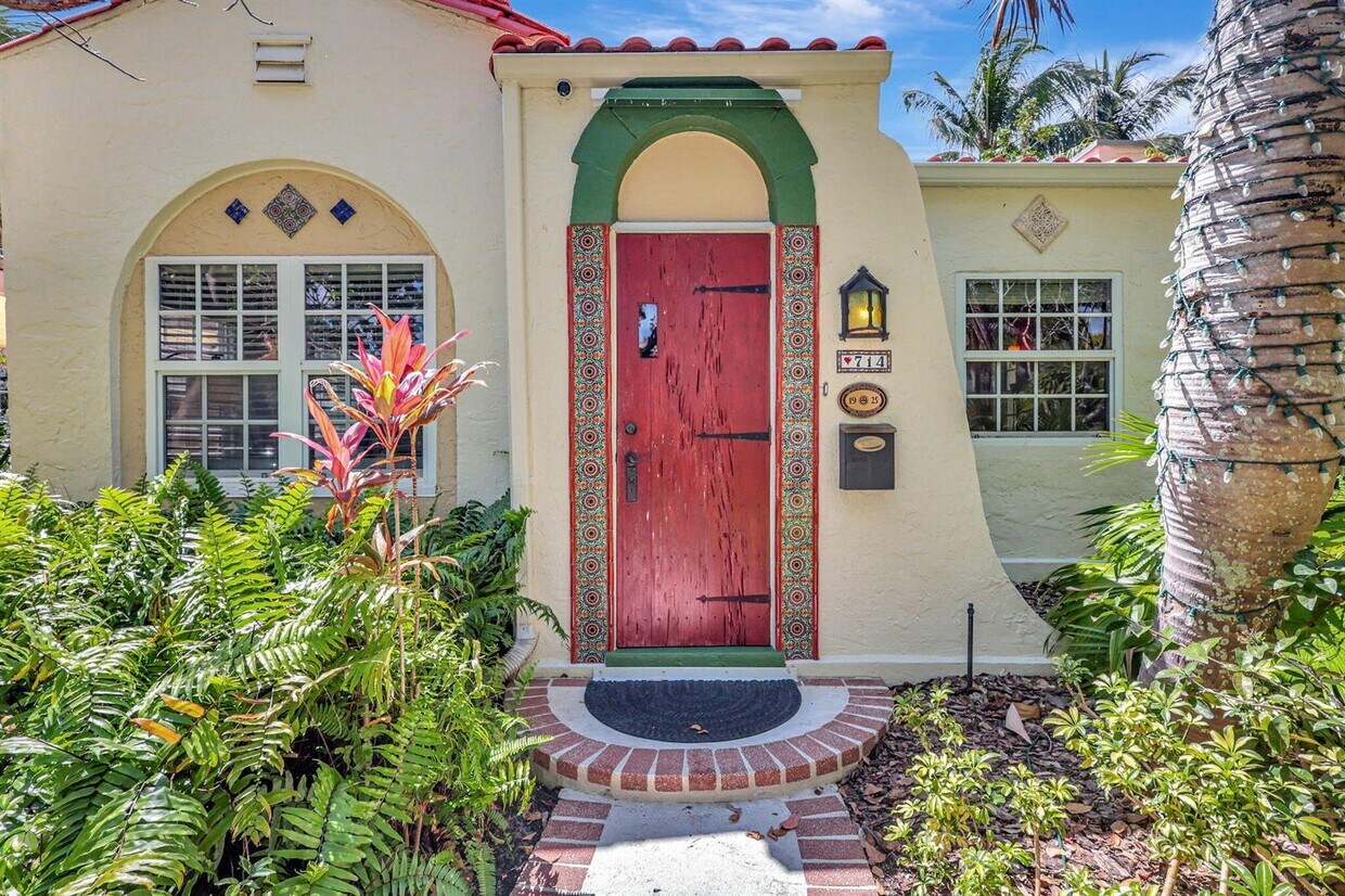 Foto principal - 714 Sunset Rd