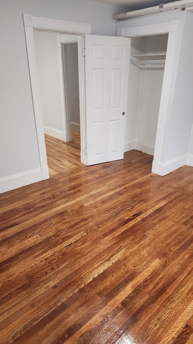 Foto del edificio - 100 Woodstock St