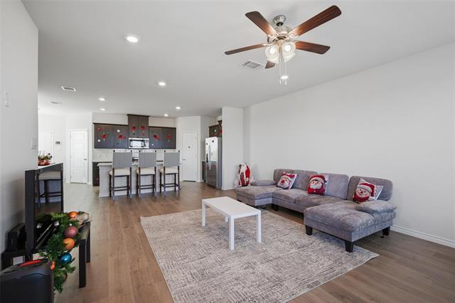 Foto del edificio - 732 Thorn Crk Dr