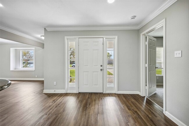 Foto del edificio - 7150 Mobud Dr