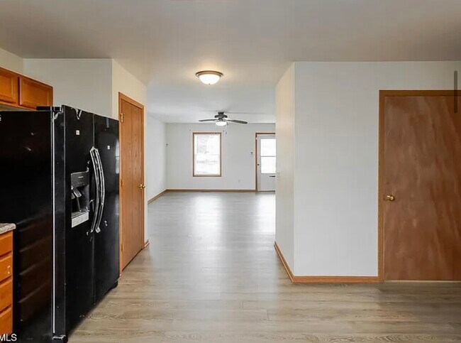Foto del edificio - 411 Waybridge Rd