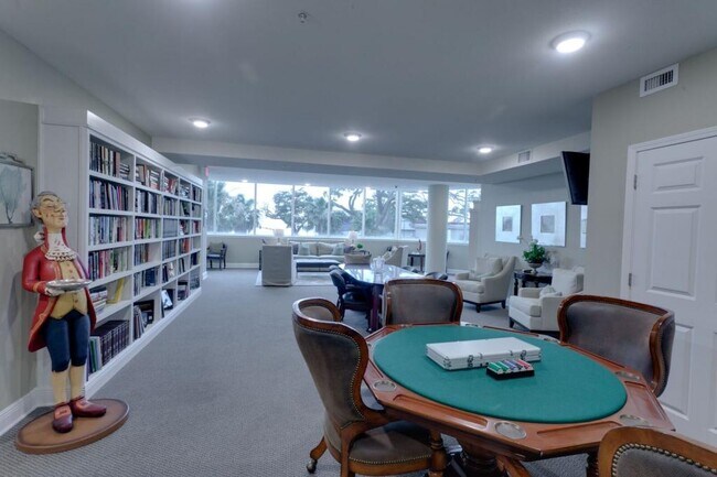 Building Photo - 2668 Beach Blvd Unit 906