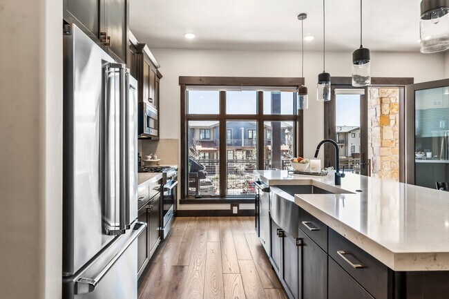 Photo - 3751 Blackstone Dr (Park City, UT) Apartment