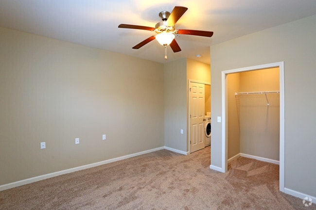 Bed Room - Campbell Place Senior Village 55+