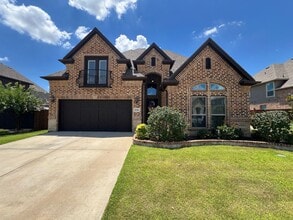 Building Photo - 8240 Sandhill Crane Dr