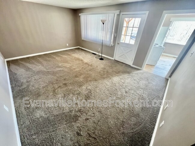 Foto del edificio - 4624 New Harmony Rd