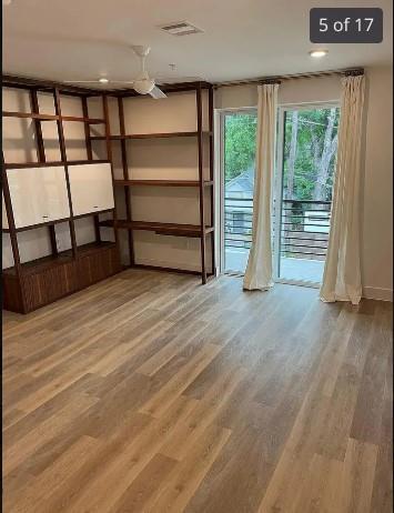 Foto principal - 2709 E 5th St.