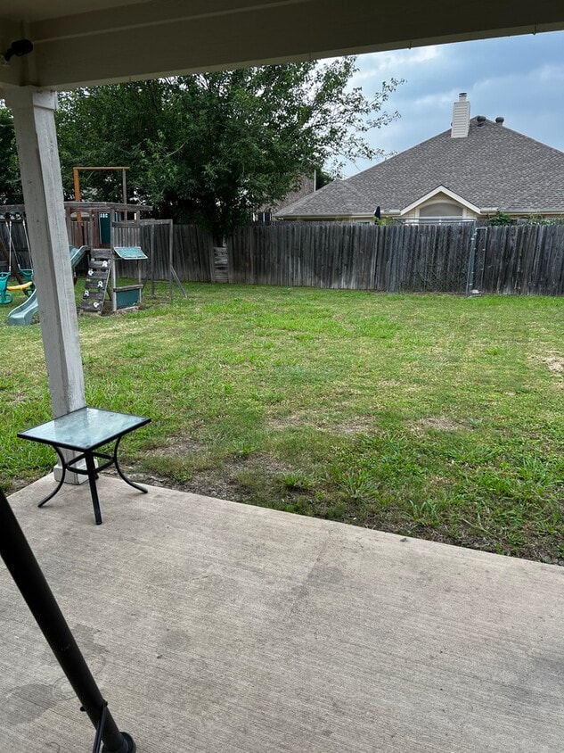 Foto del edificio - 6509 Plainview Ct