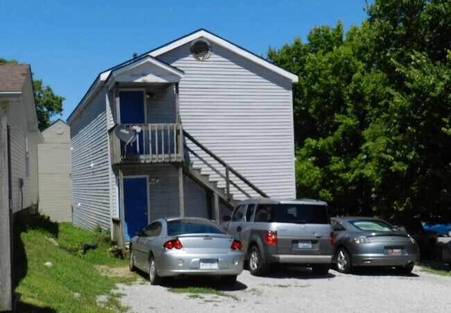 Foto del edificio - 2 Bedroom Near Law School!