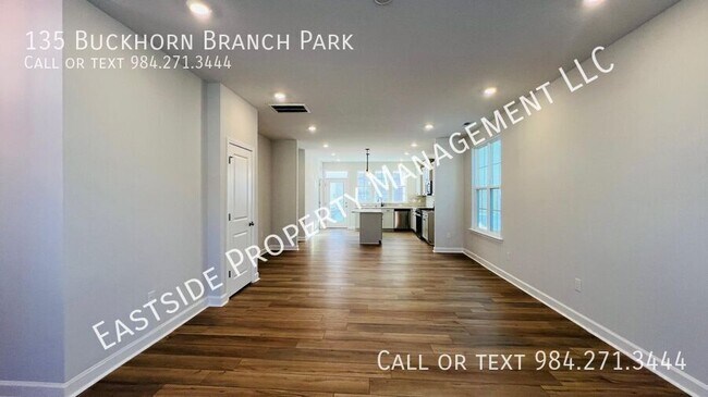 Foto del edificio - 135 Buckhorn Br Pk