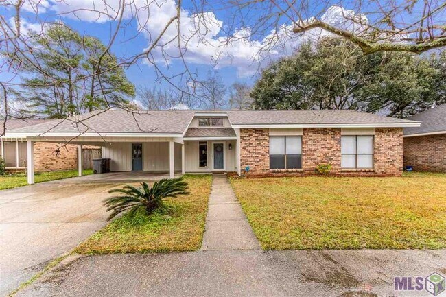 Foto del edificio - Stylish, Spacious & In a Prime Baton Rouge...