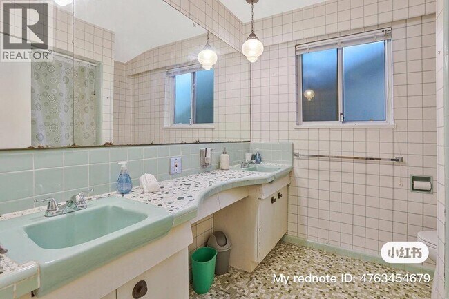 Photo du bâtiment - 6349 Fremlin St