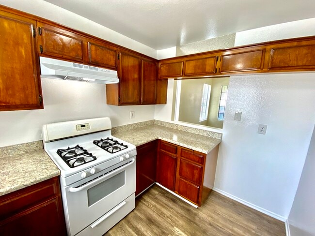 Foto del edificio - 2908 E South St