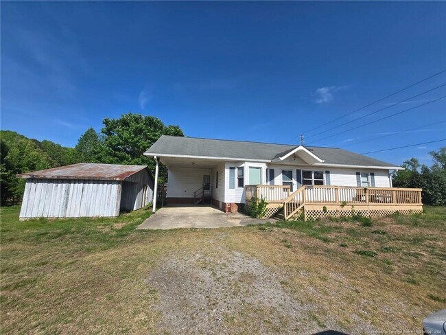 Foto del edificio - 1527 Lewter Shop Rd