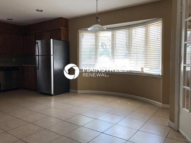 Building Photo - 753 Toni Dr