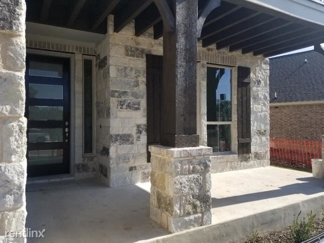 Building Photo - 5 br, 3 bath House - 116 Plainsman Lane