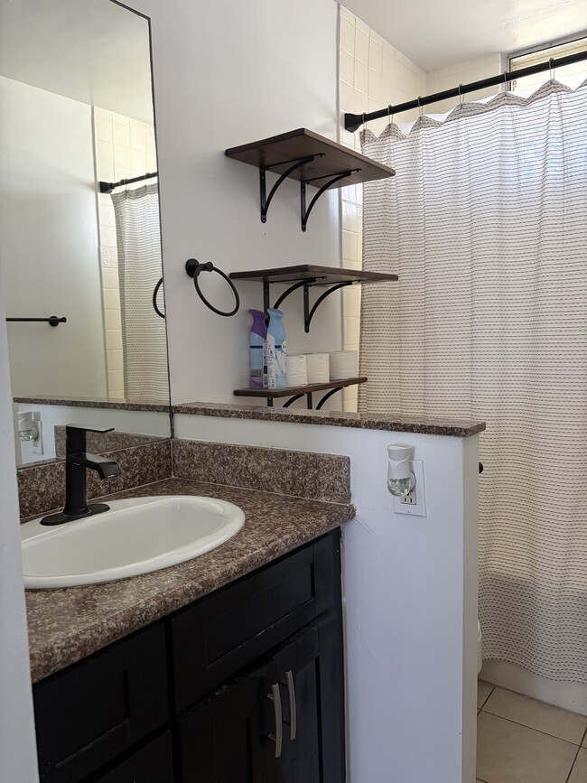 Foto del edificio - 99-015-015 Kalaloa St