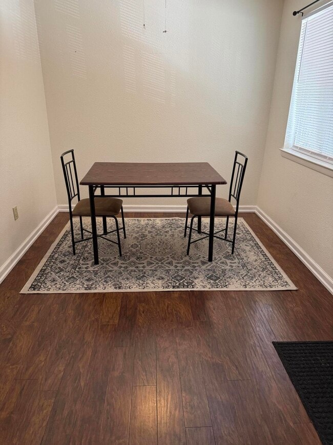 Building Photo - 201 E College Blvd